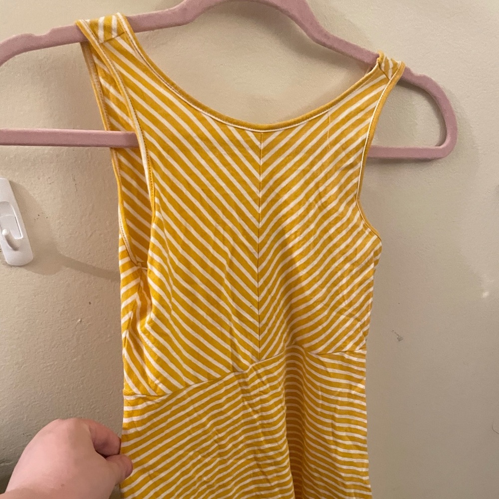 Girls Old Navy sundress like new size 8.
